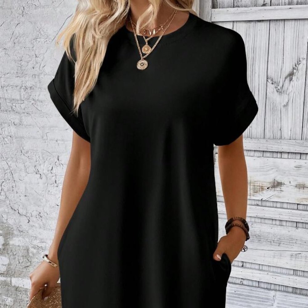 LUNE Solid Batwing Sleeve Hidden Pocket Tee Dress